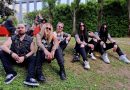Confess: Spaß haben, Musik spielen